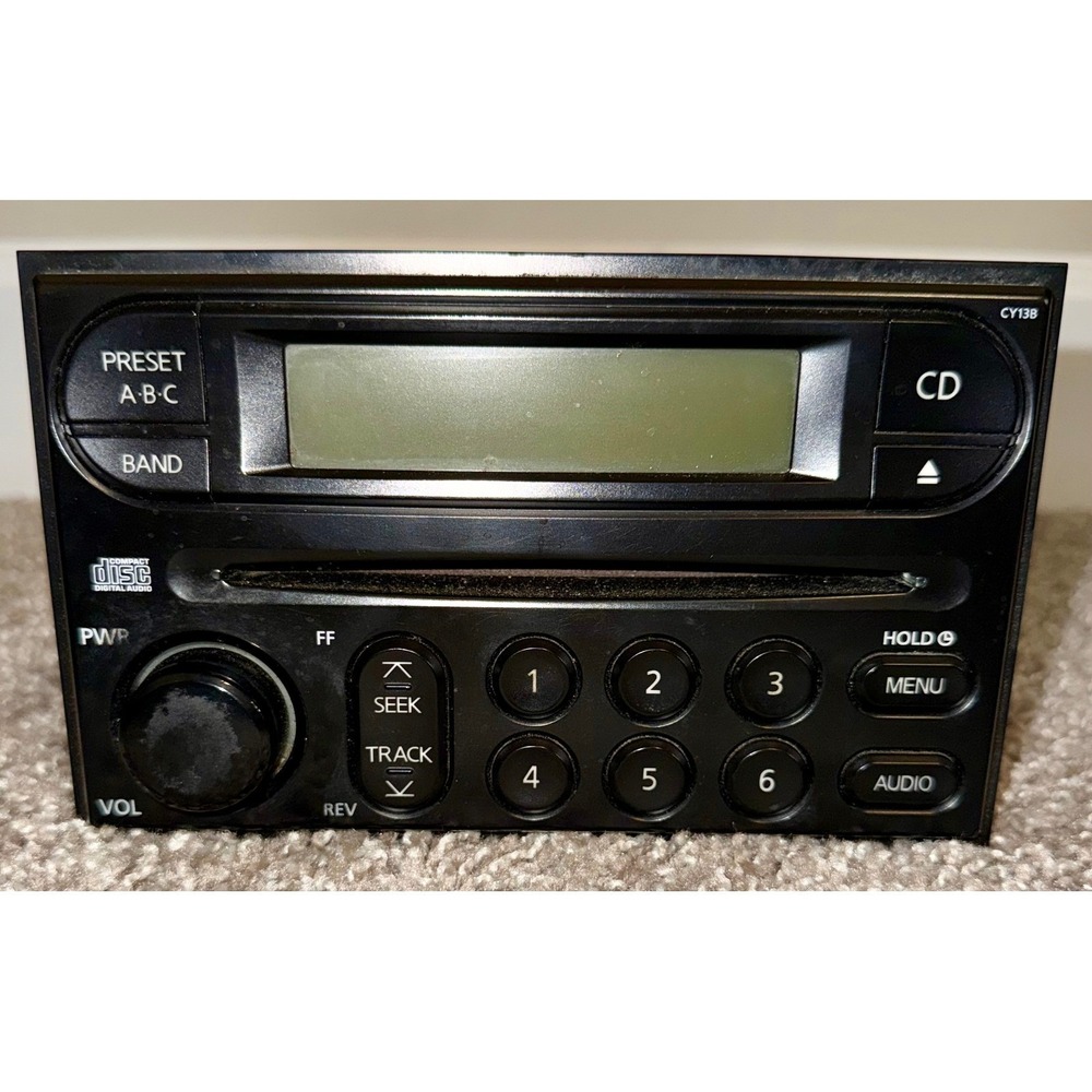 Nissan Car Stereo Radio CD Player PP-2449V 28185 EA011 Black Excellent OEM Unit